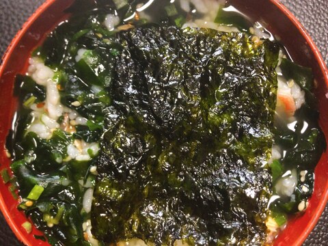 ごま油香る韓国海苔のお茶漬け